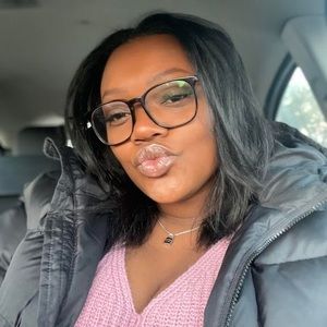 Meet your Posher, Kylah